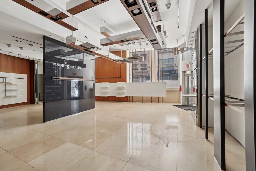 More Photos Of 25 Broad St, New York Apartments For Sale