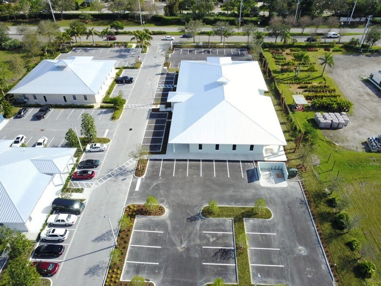More Photos Of 1111 SE Indian St, Stuart Medical For Lease