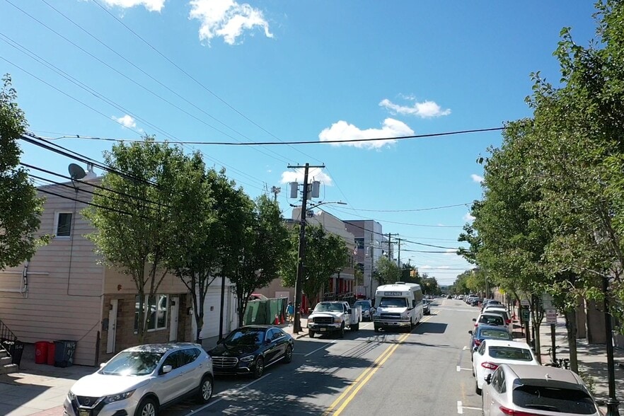 More Photos Of 1701 New York Ave, Union City Apartments For Sale