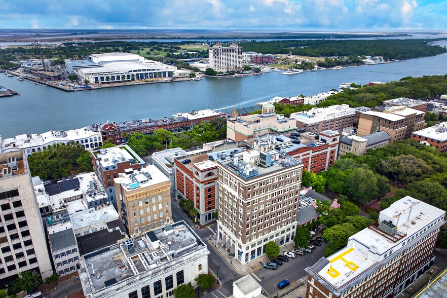 More Photos Of 24 Drayton St, Savannah Office For Lease