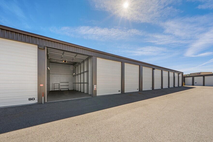 More Photos Of 11440 Digital Ct, Sparks Self Storage For Sale