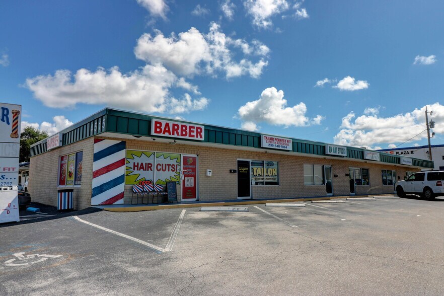 More Photos Of 4515-4527 Del Prado Blvd S, Cape Coral Freestanding For Lease