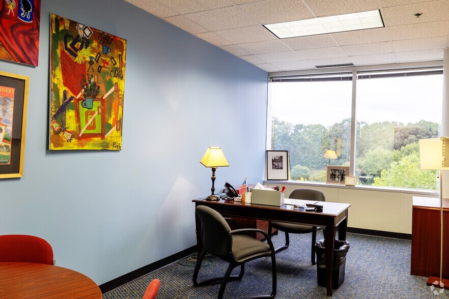 More Photos Of 7501 Boulder View Dr, North Chesterfield Unknown For Lease