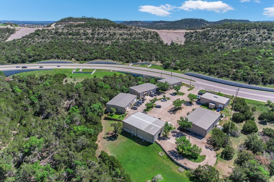 More Photos Of 5004 Bee Creek Rd, Spicewood Unknown For Lease