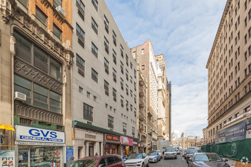 More Photos Of 64 Court St, Brooklyn Apartments For Lease