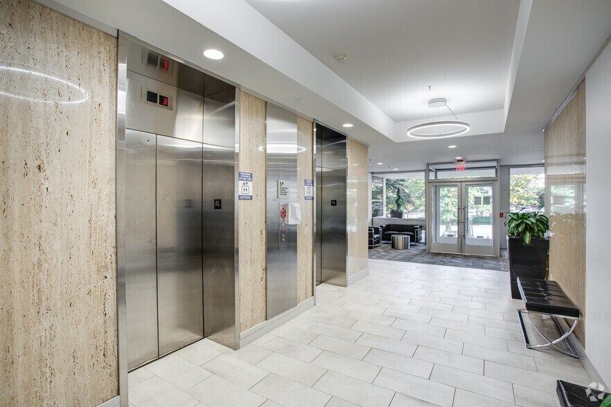 More Photos Of 7927 Jones Branch Dr, McLean Unknown For Lease