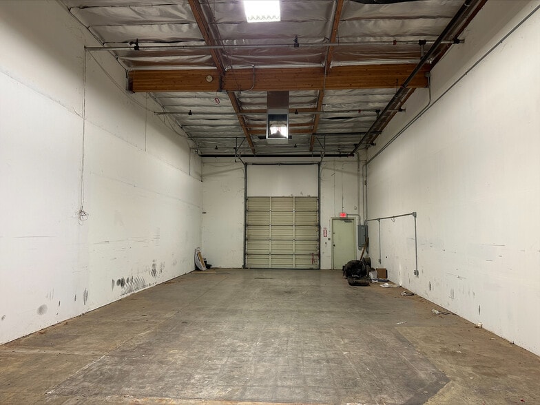 More Photos Of 3673 S Bullard Ave, Goodyear Warehouse For Lease
