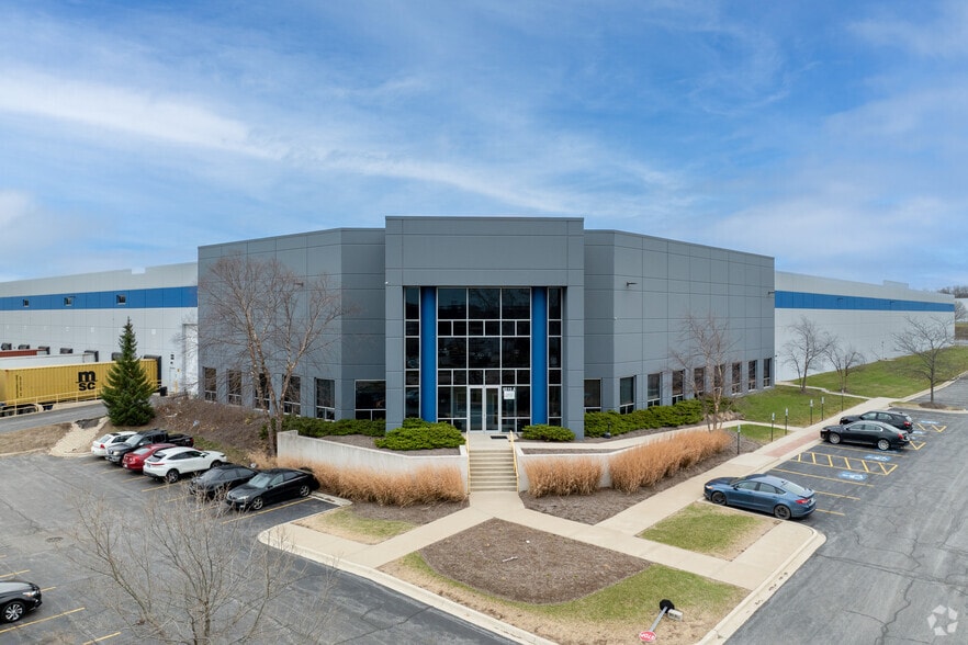 Primary Photo Of 6515 Ameriplex Dr, Portage Warehouse For Lease