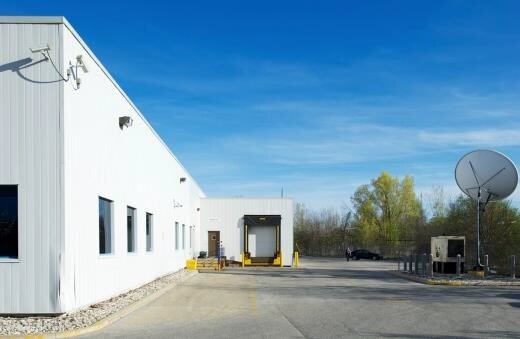 More Photos Of 25 Dyas Rd, Toronto Light Distribution For Sale