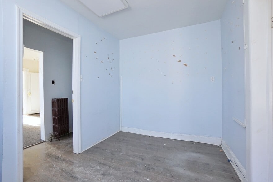 More Photos Of 1227 60th St, Brooklyn Warehouse For Sale