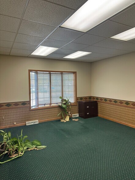 More Photos Of 151 W Genesee St, Lockport Loft Creative Space For Lease