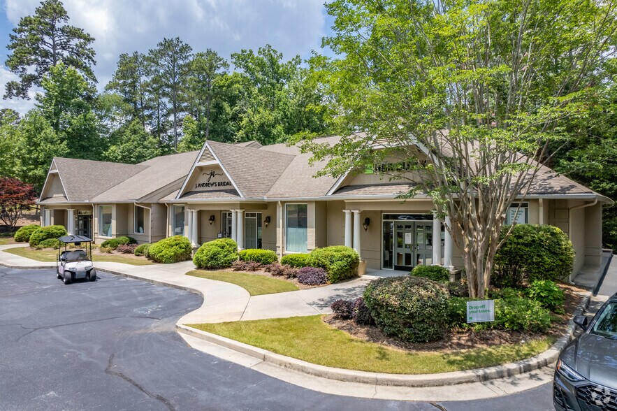 More Photos Of 1100 Commerce Dr, Peachtree City Storefront Retail Office For Sale