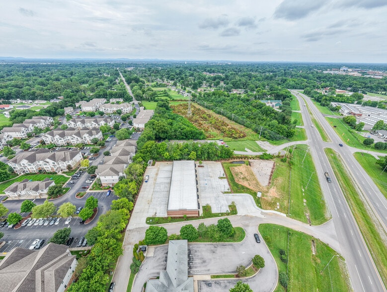 More Photos Of 2216 Dr Martin Luther King Blvd, Murfreesboro Freestanding For Lease