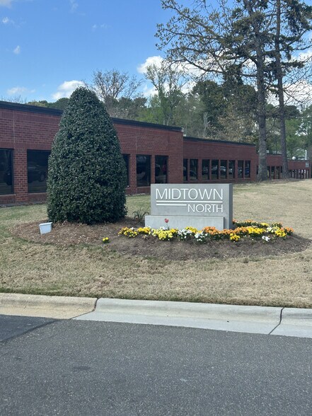 More Photos Of 5910-6040 Six Forks rd, Raleigh Office For Lease