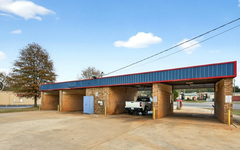 More Photos Of 103 Trammell Rd, Valley Carwash For Sale