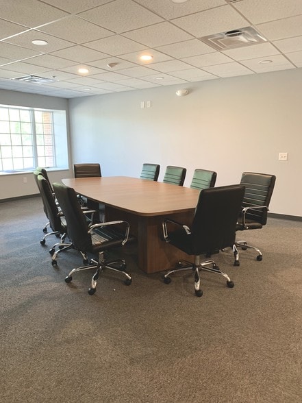 More Photos Of 800 New Holland Ave, Lancaster Office For Sale