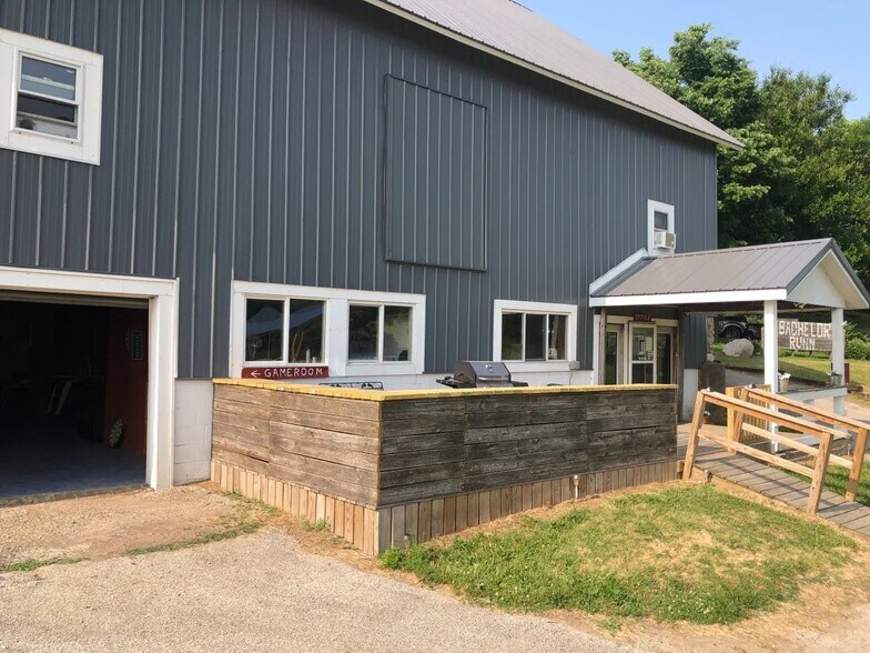 More Photos Of 625 IN-75 Rd, Flora Amusement Park For Sale