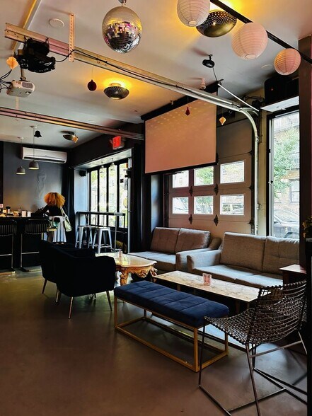 More Photos Of 2122 Beekman Pl, Brooklyn Storefront For Lease