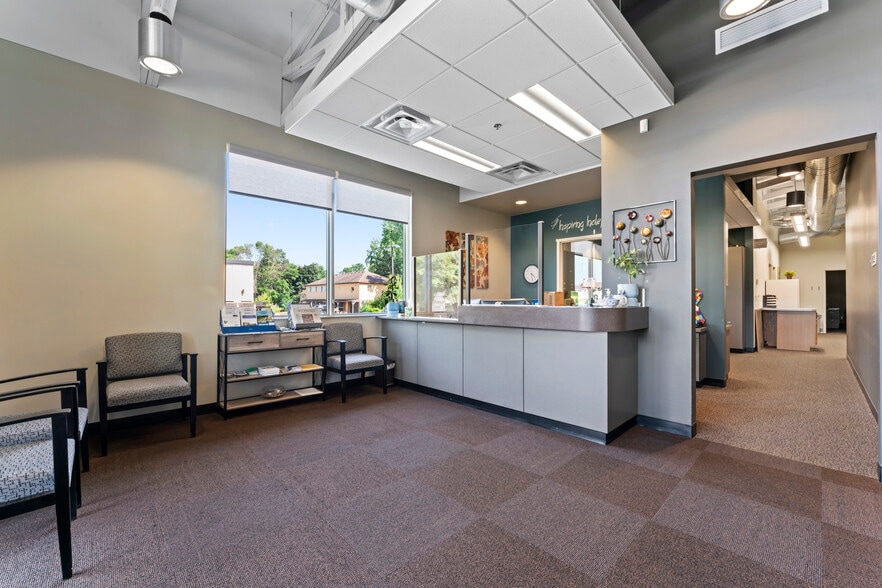 More Photos Of 2200 2nd St SW, Rochester Office For Sale