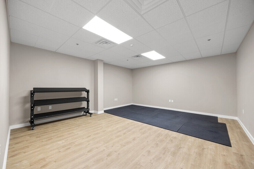More Photos Of 730 S Bell Blvd, Cedar Park Office For Lease