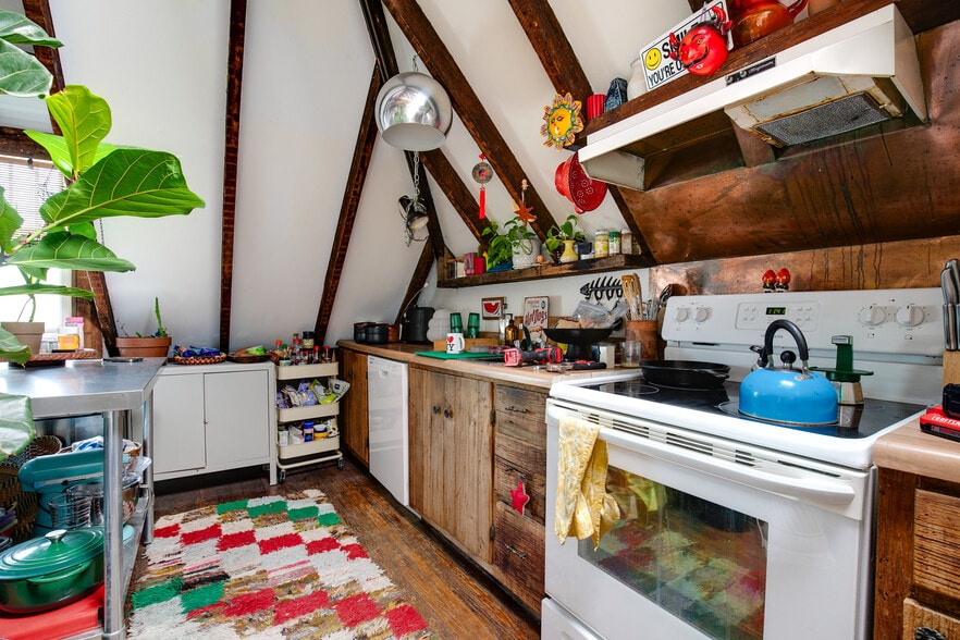 More Photos Of 1300 Floyd Ave, Richmond Multifamily For Sale