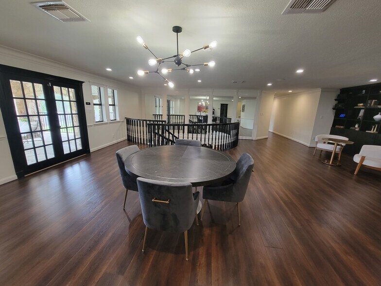 More Photos Of 23122 Valley Ranch Pky, Porter Coworking Space