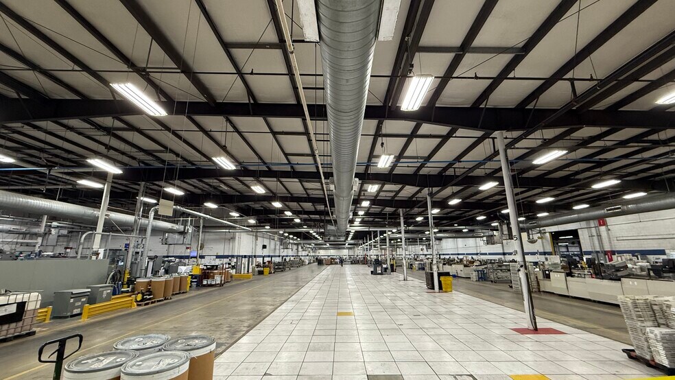 More Photos Of 100 Industrial Dr, Hamburg Distribution For Sale