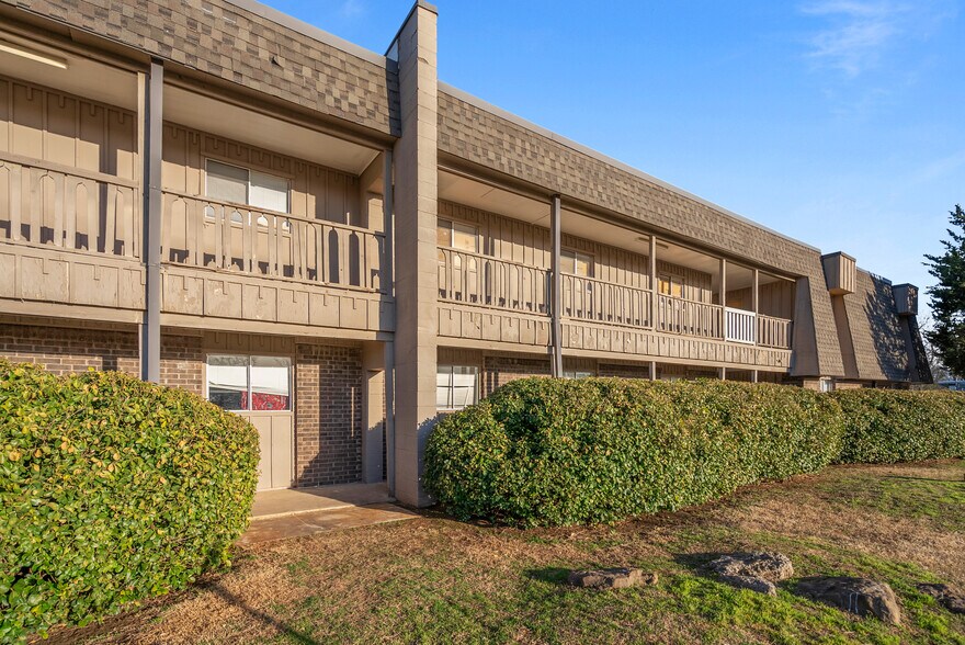 More Photos Of 5623 S Quincy Ave, Tulsa Apartments For Sale