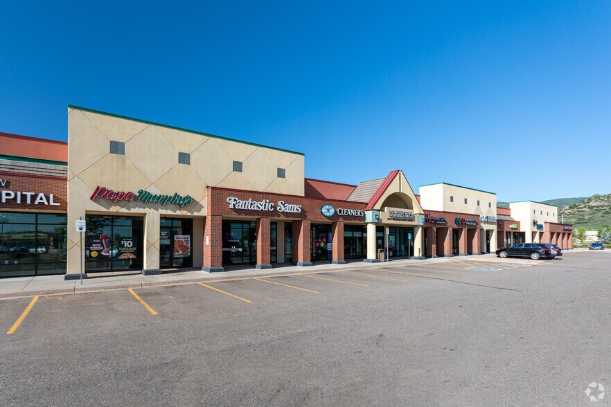 More Photos Of 12402-12482 W Ken Caryl Ave, Littleton General Retail For Lease