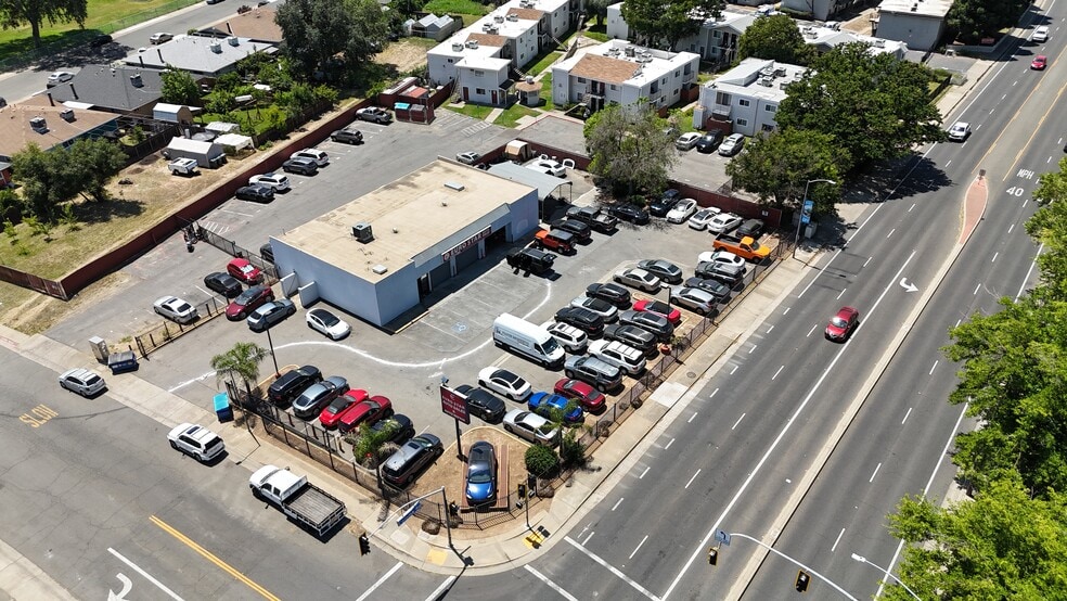 More Photos Of 10796 Coloma Rd, Rancho Cordova Auto Repair For Lease