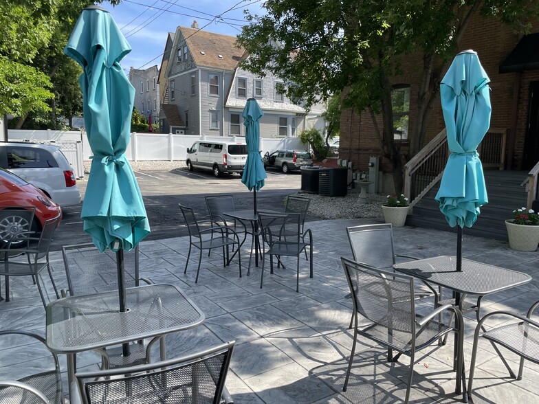 More Photos Of 727 N 31st St, Milwaukee Specialty For Sale