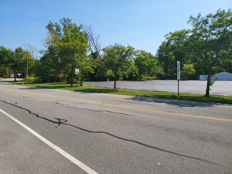 More Photos Of 2545 Niagara Falls Blvd, Buffalo Restaurant For Sale