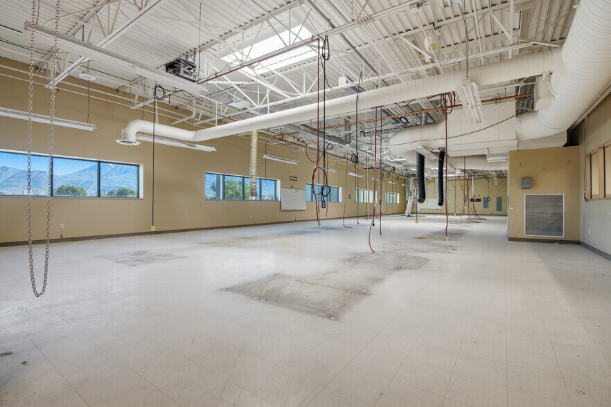 More Photos Of 1206 S 1680 W, Orem Manufacturing For Lease