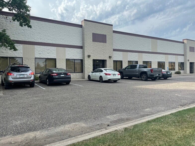 More Photos Of 6805 20th Ave S, Centerville Manufacturing For Lease