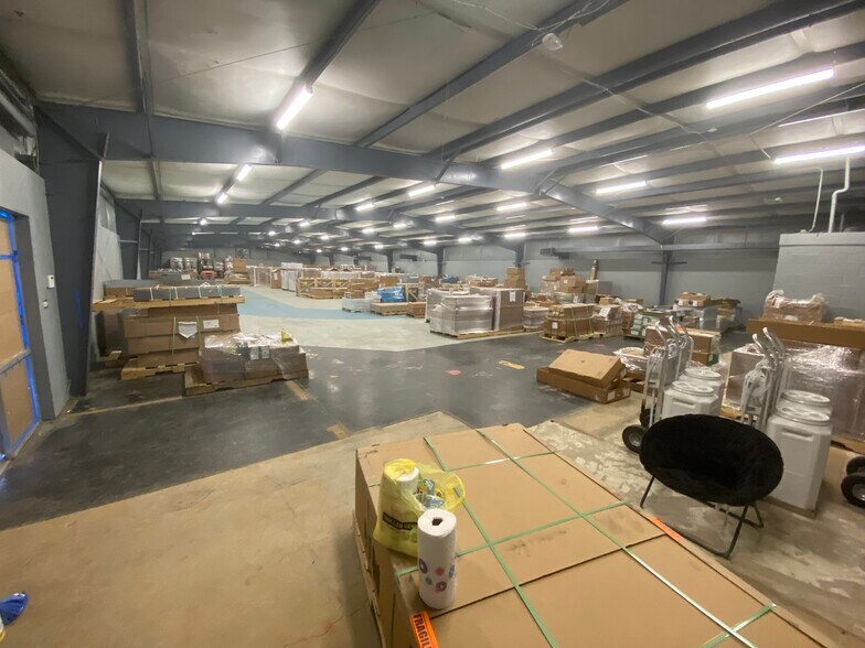 More Photos Of 2310 River Rd, Piedmont Warehouse For Lease