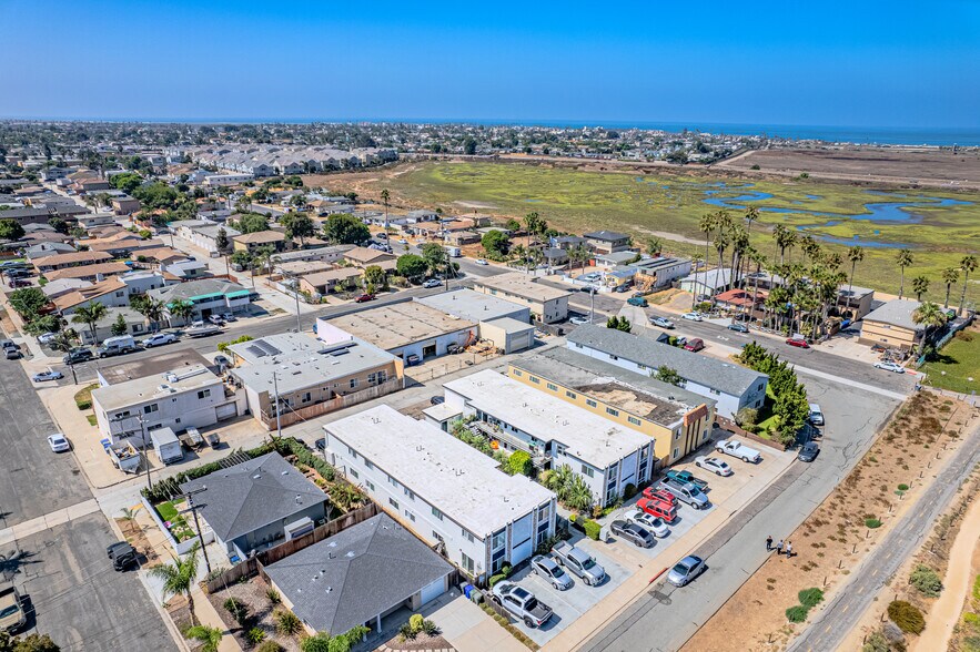 More Photos Of 725-727 Boulevard Ave, Imperial Beach Apartments For Sale