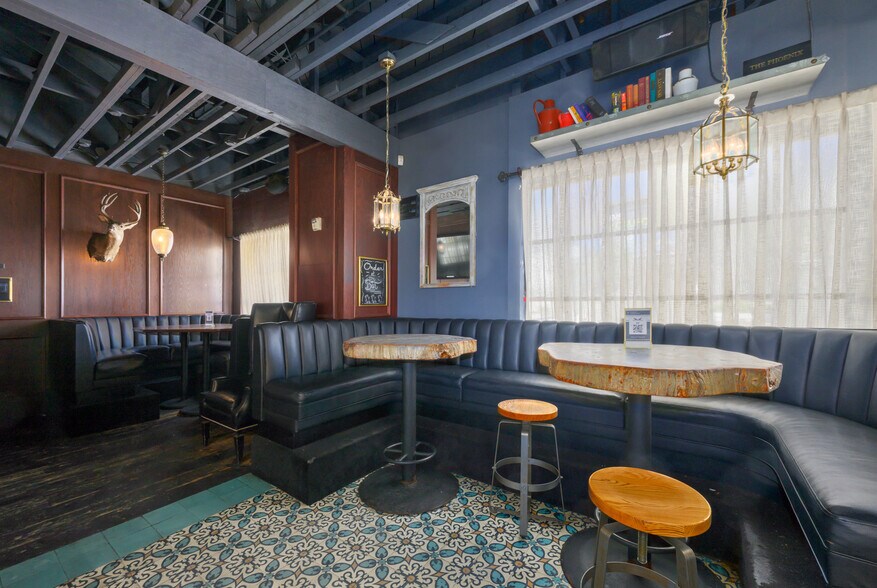 More Photos Of 8480-8482 W 3rd St, Los Angeles Storefront For Sale