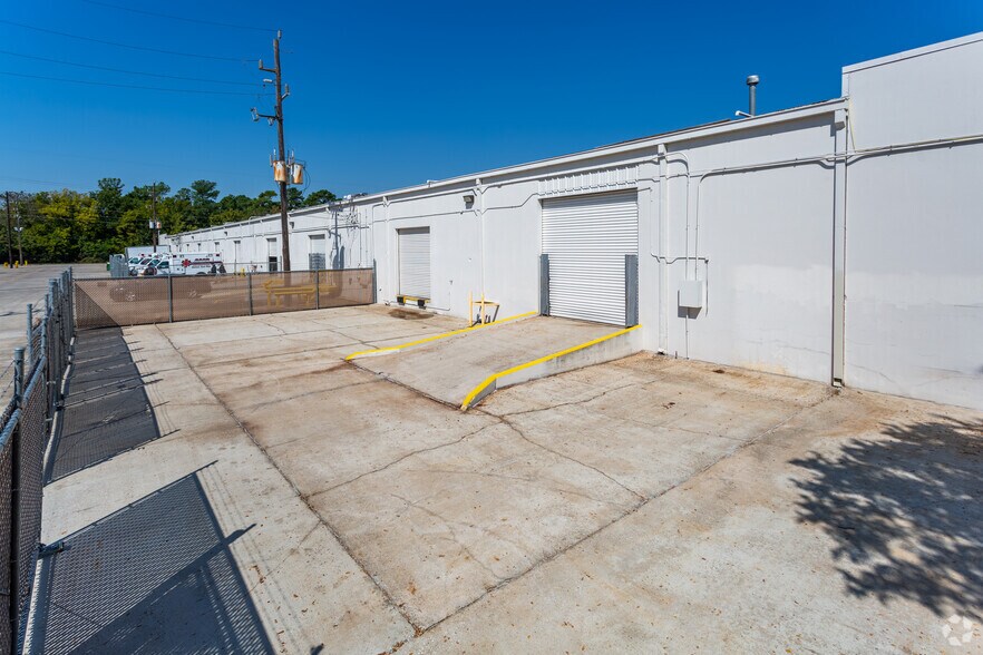 More Photos Of 15402 Vantage Pky E, Houston Unknown For Lease