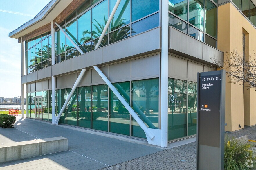 More Photos Of 10 Clay St, Oakland Office For Lease