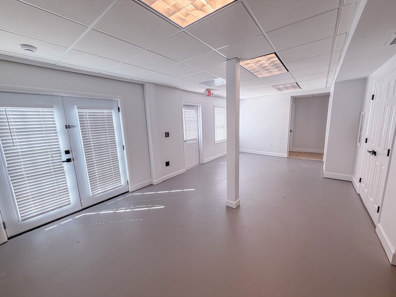 More Photos Of 2100 Gravel Springs Rd, Buford Medical For Sale
