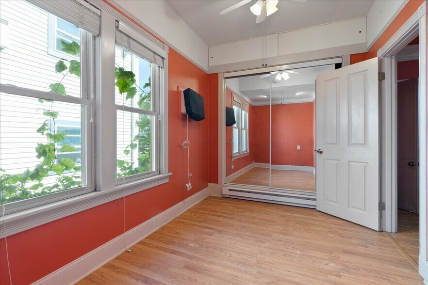 More Photos Of 2616 SE Pine St, Portland Apartments For Sale