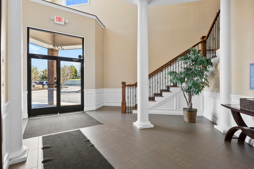 More Photos Of 399 Albany Shaker Rd, Loudonville Freestanding For Lease