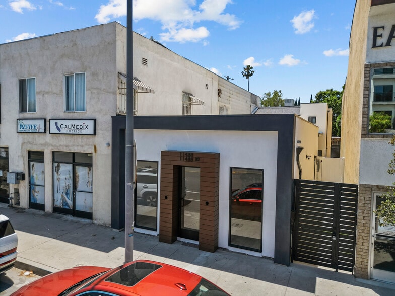 Primary Photo Of 11488 Burbank Blvd, North Hollywood Flex For Sale