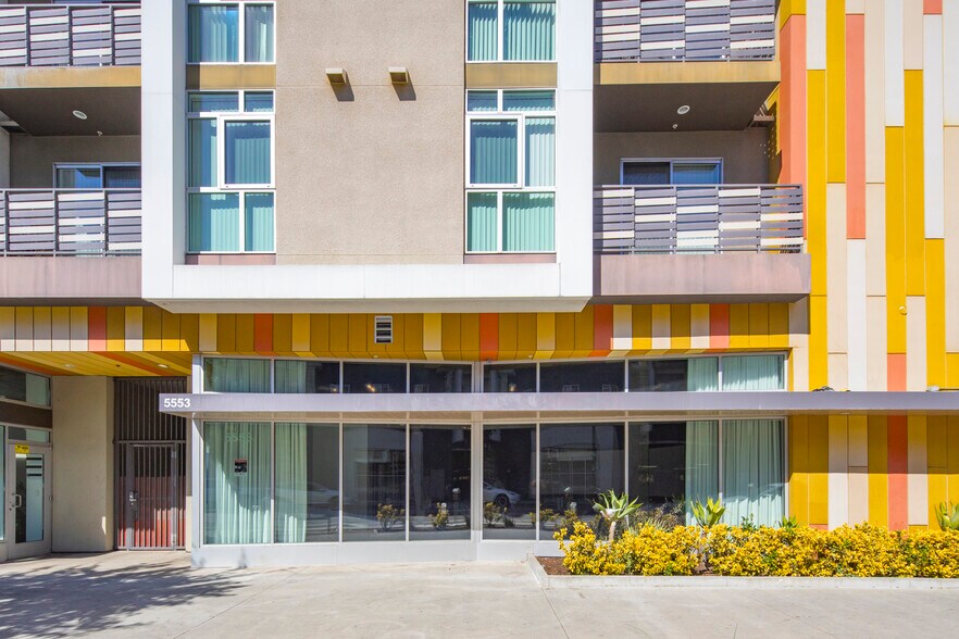 More Photos Of 5555-5557 Hollywood Blvd, Los Angeles Apartments For Lease
