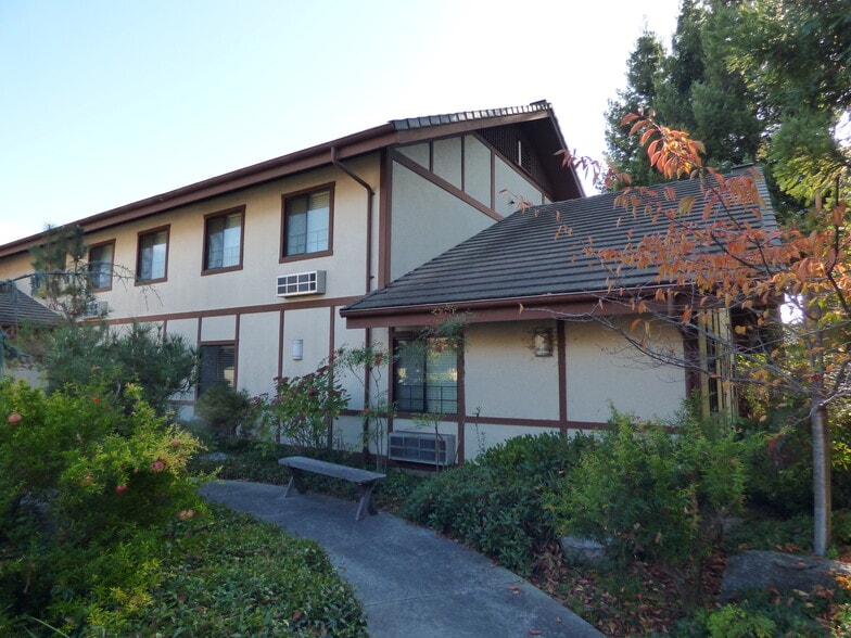 More Photos Of 32951-32965 Alvarado Niles Rd, Union City Congregate Senior Housing For Sale