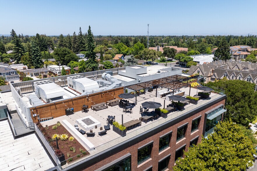 More Photos Of 250 Bryant St, Mountain View Office For Lease