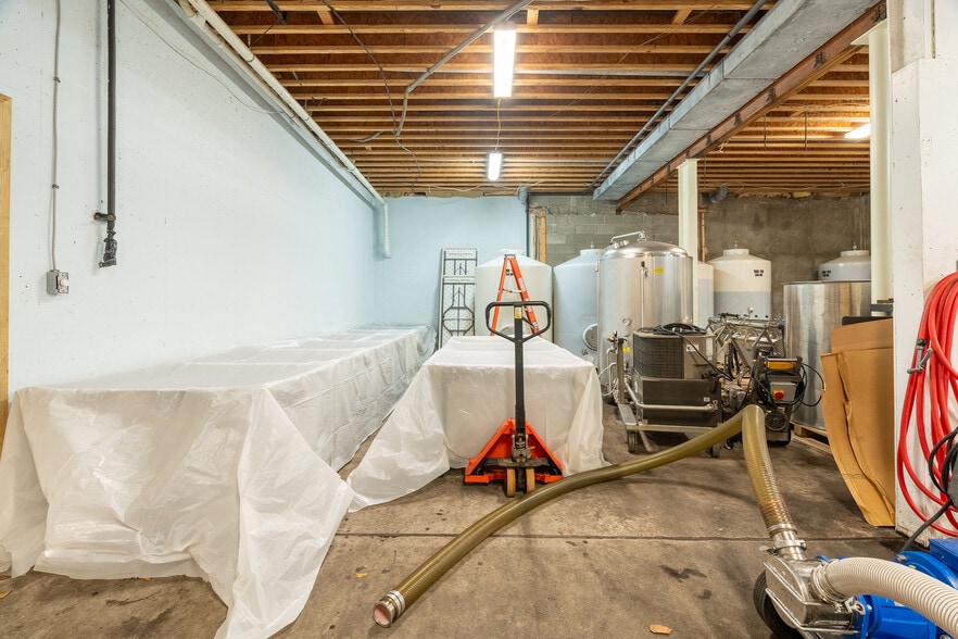 More Photos Of 14931 State Highway 37, Whittington Winery Vineyard For Sale