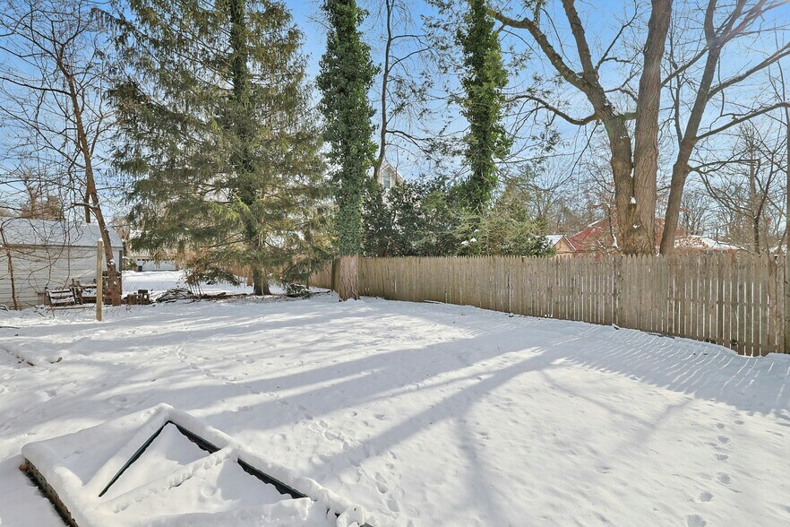 More Photos Of 77 Main St, Tappan Loft Creative Space For Lease