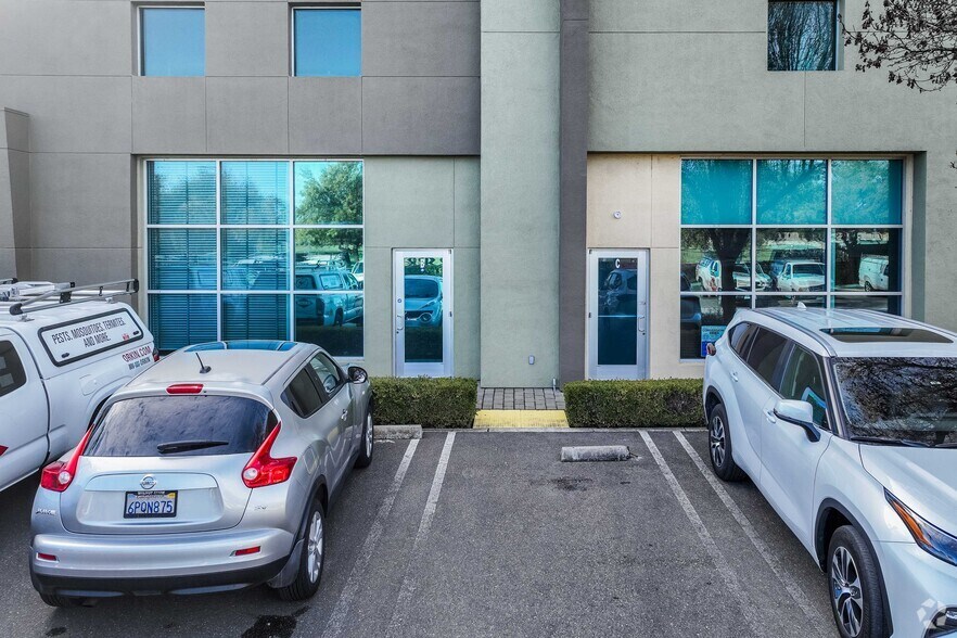 More Photos Of 2155 Elkins Way, Brentwood Flex For Lease
