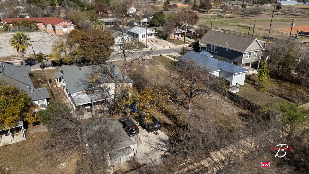 More Photos Of 920 Martin Luther King Dr, San Antonio Land For Sale